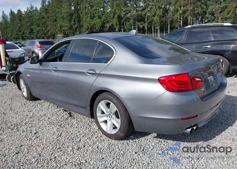 2011 BMW 528I из США, поврежденный, VIN WBAFR1C59BC742246